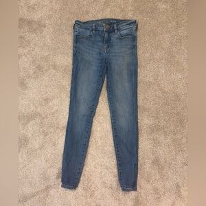 American eagle blue jeans
